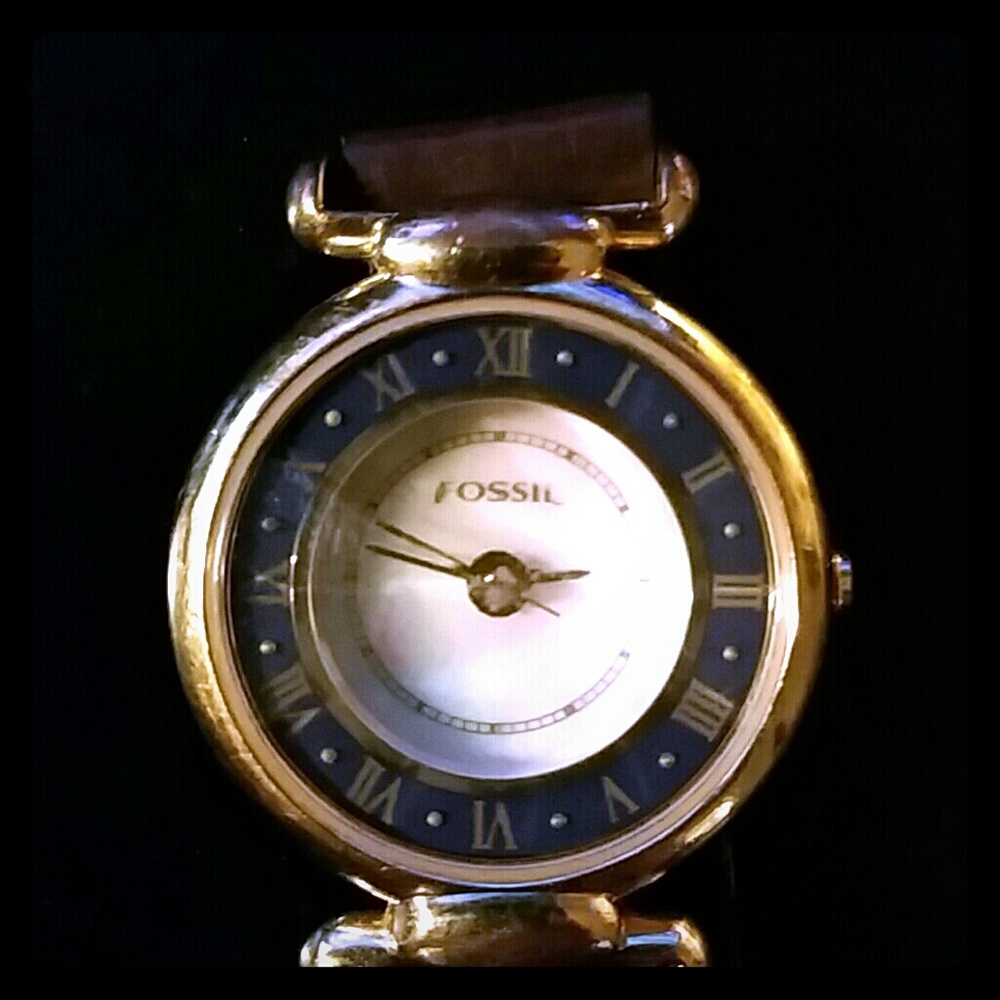 Vintage Fossil Women's watch